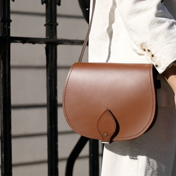 How to Match Shoes & Handbag - Color Pairings that Go Together