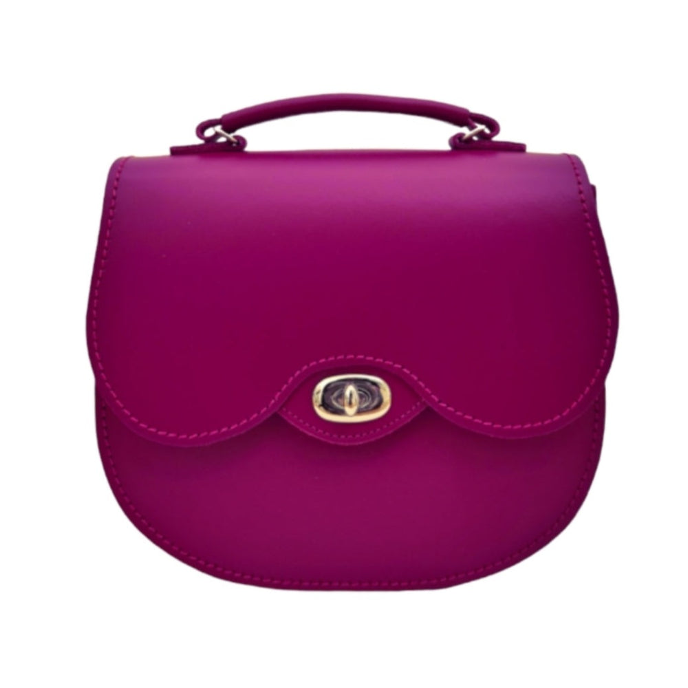 Stylish leather bags online